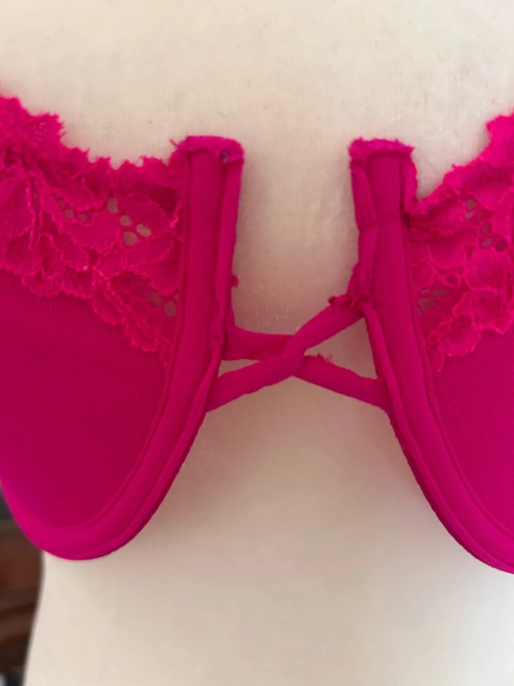 Skims Summer Mesh Lace Fuchsia Balconette Underwire Bra - Picture 5 of 5